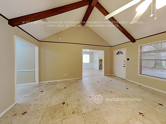 5th image of 2022 Willow Point Dr