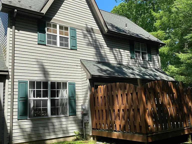 407 Walnut Grove Rd — Photo 11