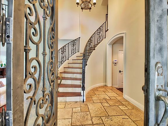 5th image of 8620 Santa Susanna Pl