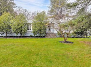977 Church St, Bohemia, NY 11716