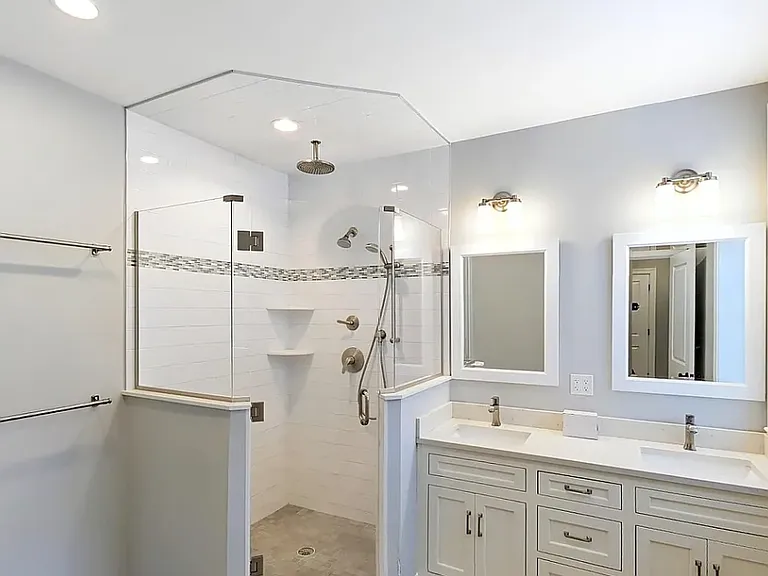 119 Westbourne Ter #2 — Photo 10