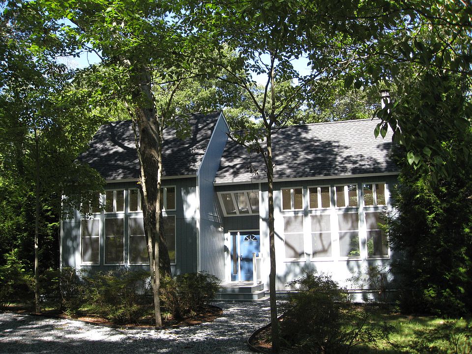 1st image of 25 Richards Dr