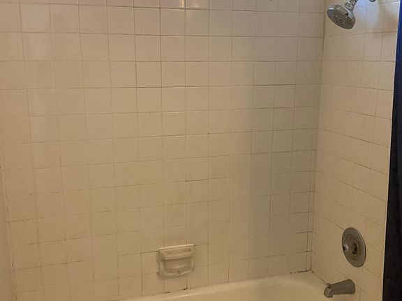 4th image of 721 Blair Place