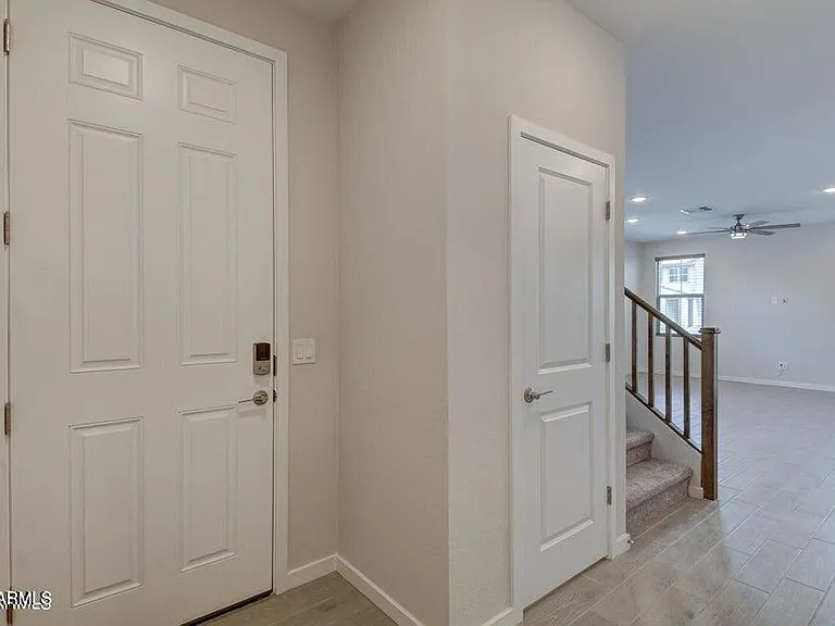 2831 S Central Dr — Photo 3