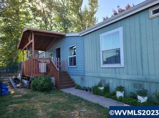 933 York St #34, Aumsville, OR 97325