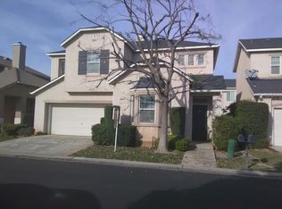 753 W Bordeaux Ln, Clovis, CA