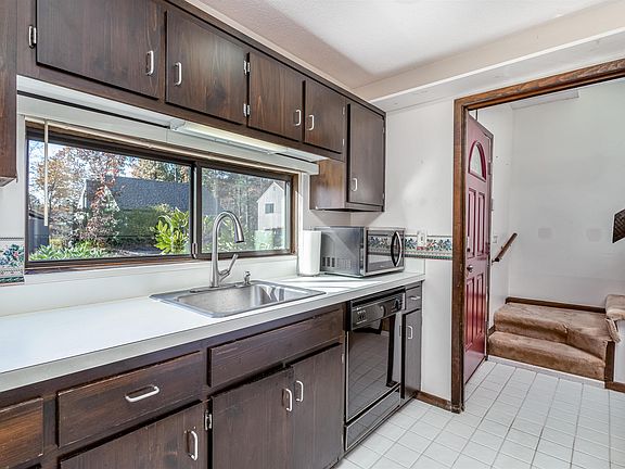 4th image of 111 Coburn Avenue #86