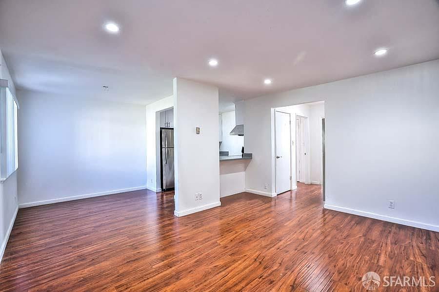 1st image of 46728 Crawford St APT 10