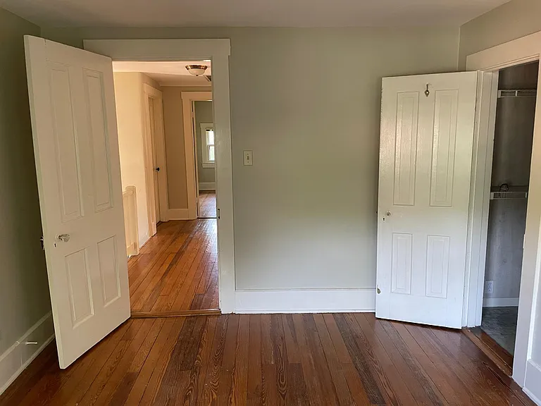 2139 Baringer Ave — Photo 18