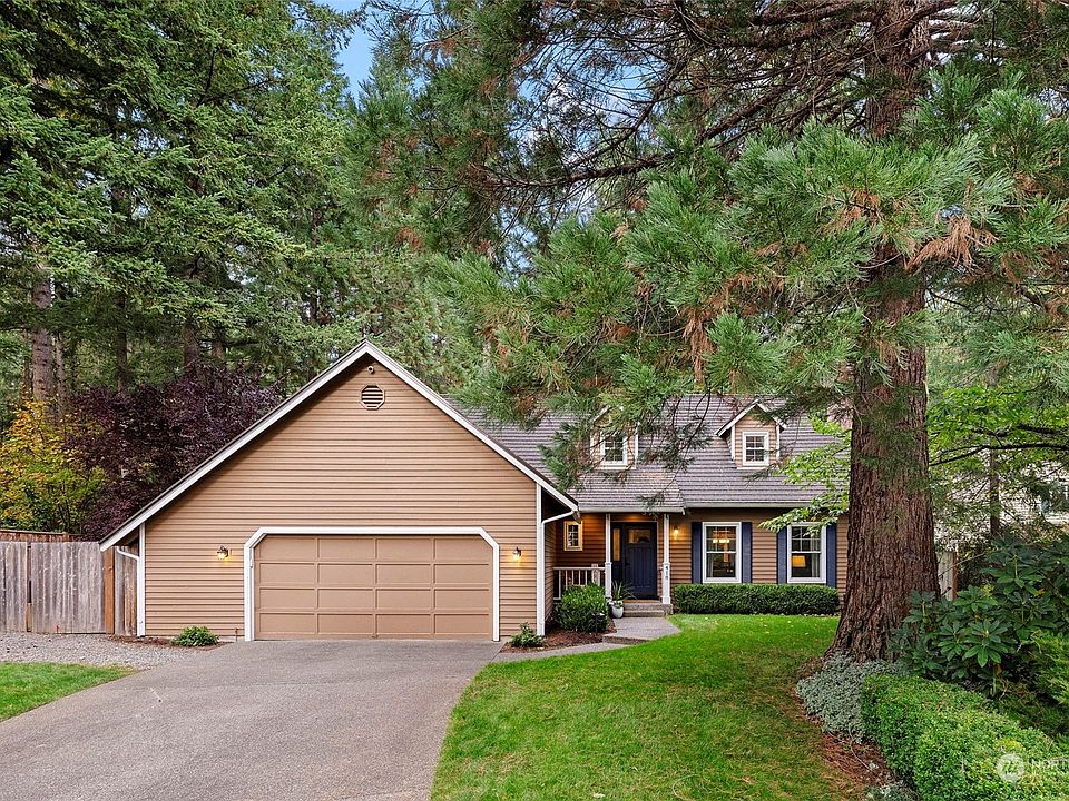 1st image of 418 239th Avenue NE