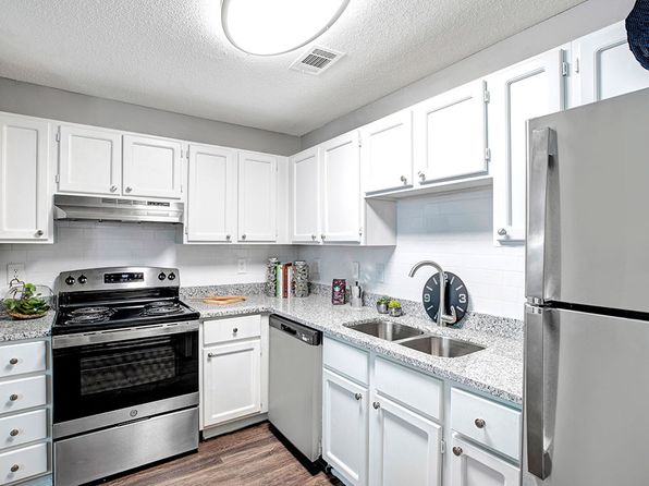 1625 Roswell Rd APT 827