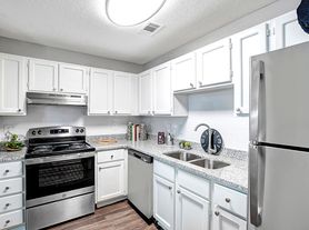Bellingham Apartment Homes