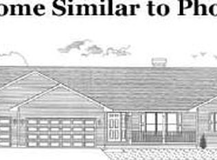 536 Alpine Dr, Oconto Falls, WI 54154