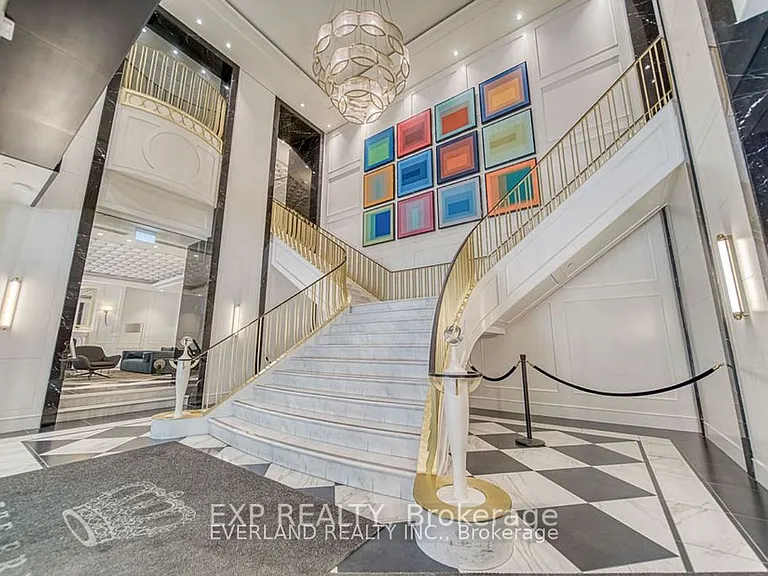 955 Bay St #1309 — Photo 2
