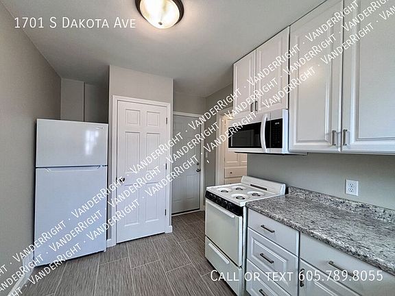2nd image of 1701 S Dakota Ave