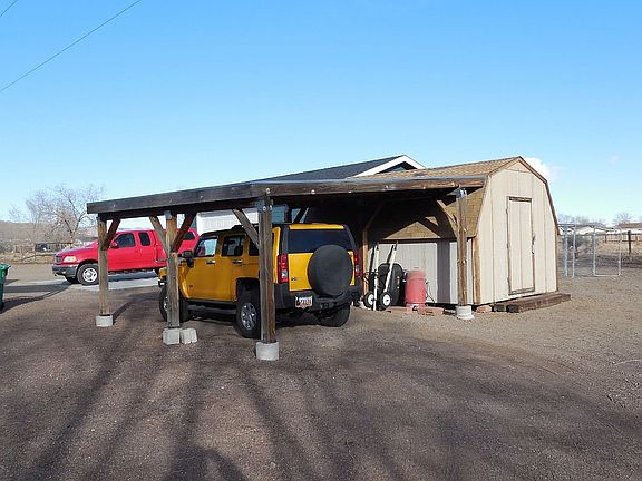 Storage Shed / Carport
