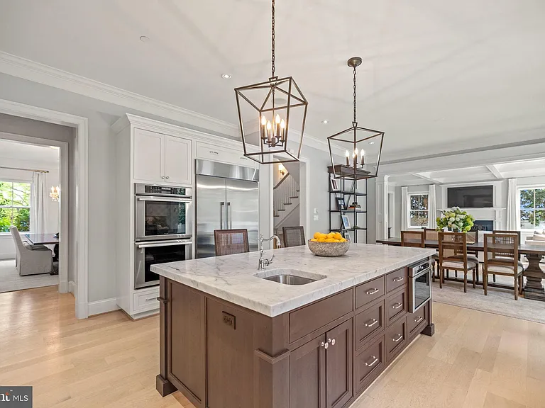 4410 Meadow Rd NW — Photo 4