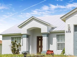 205 SW Kestor Drive, Port St Lucie, FL 34953