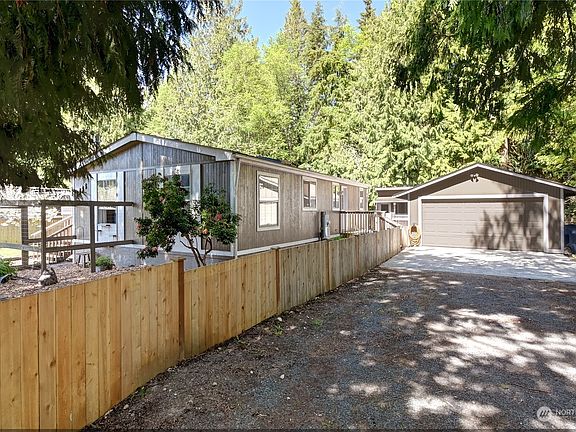 2nd image of 1286 Pilchuck Drive