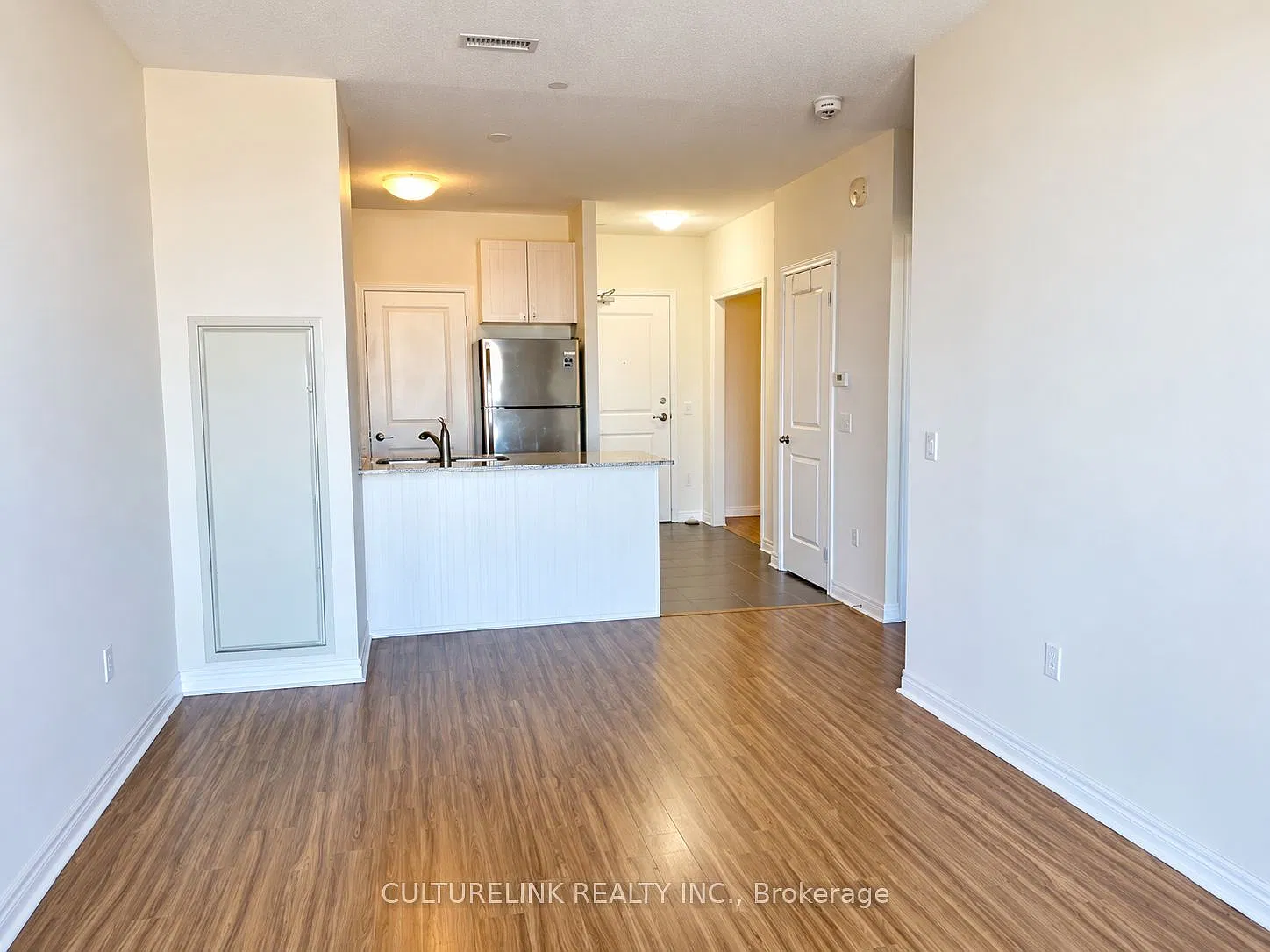2 bed, $2,300 — Photo 2
