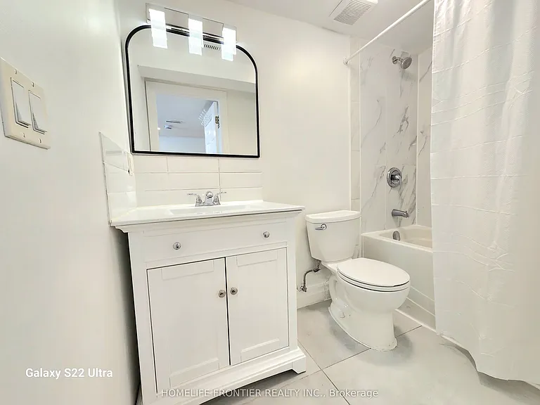 764 Gorham St #BASEMENT — Photo 13