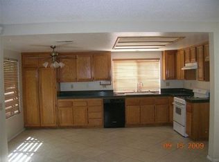 7266 Westport St, Riverside, CA 92506