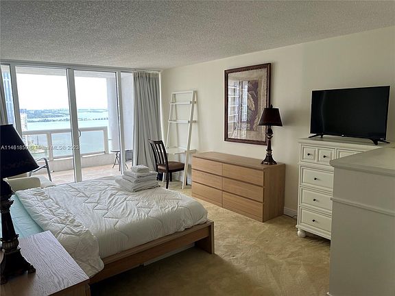 5th image of 1717 N Bayshore Dr #A-3348