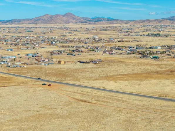 8951 N Viewpoint Dr. Lot B 4.95 Acres -- #-, Prescott Valley, AZ 86315