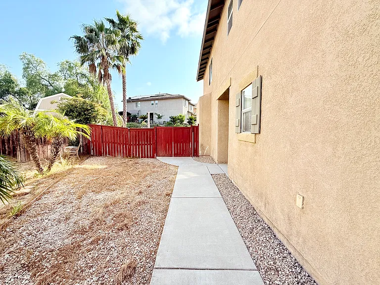 1478 Wyatt Ct — Photo 8
