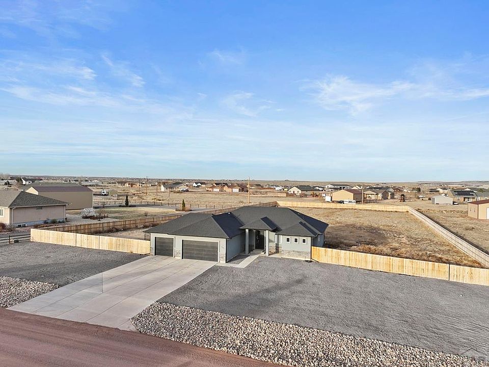 1st image of 1461 E Ithaca Dr