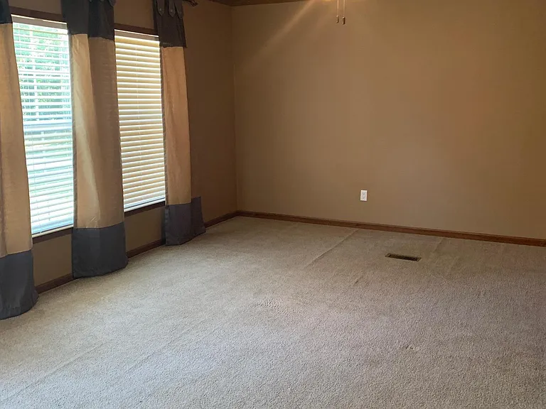 21651 Holt Rd — Photo 8