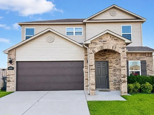 4424 Cornwall St, Springdale, AR 72762