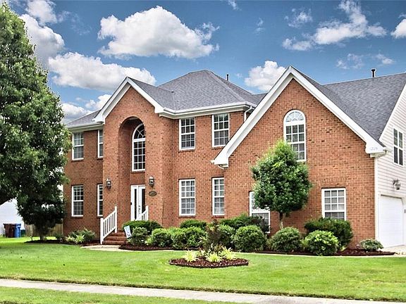 3rd image of 1209 Thaddeus Ct