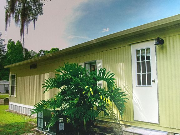 5th image of 7187 Daffodil Dr