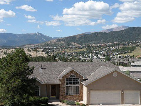Super Views! Stucco exterior!