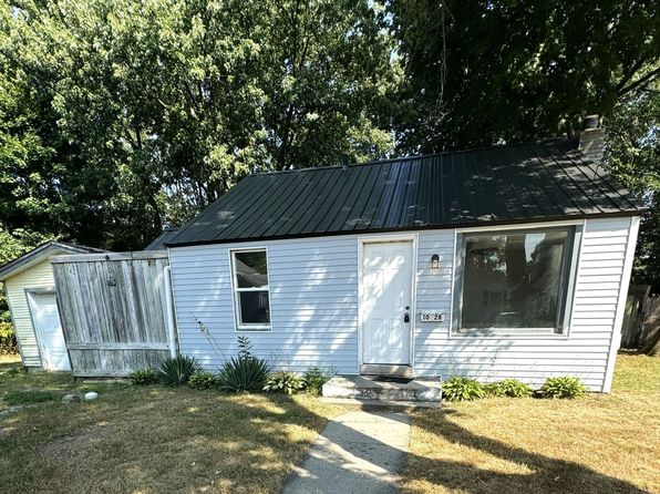 1028 Church Ct