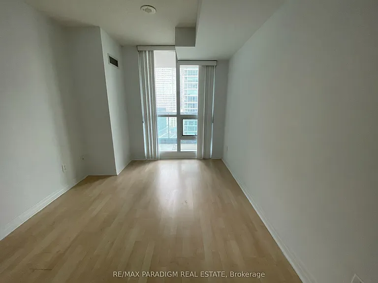 16 Yonge St #1503 — Photo 8