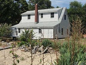 4th image of 212 Shore Dr
