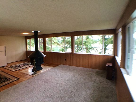 4th image of 1114 Shorewood Dr APT A