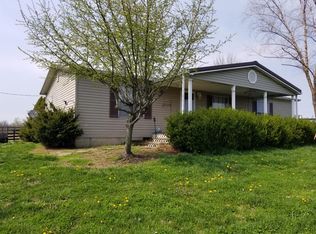 499 Levy Rd, Paris, KY 40361