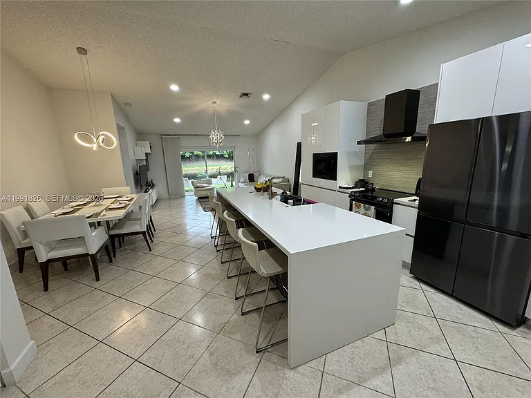2002 Andromeda Ln — Photo 9