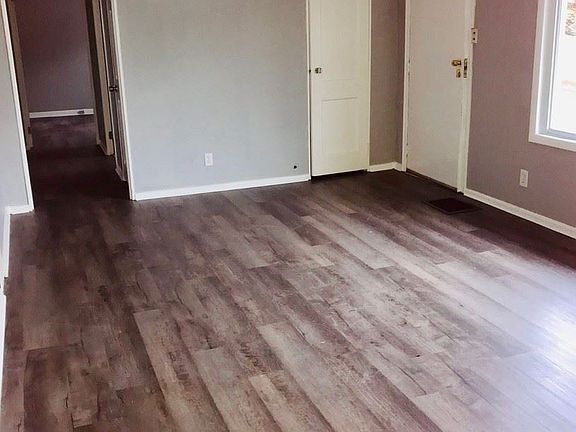 4th image of 1375 Tioga Ave