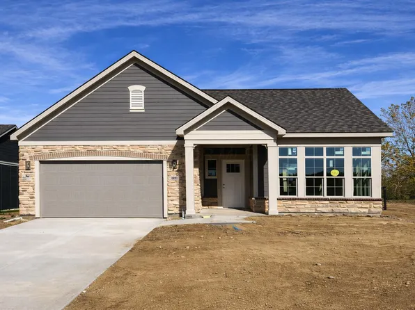 1604 Waterside Dr, Circleville, OH 43113