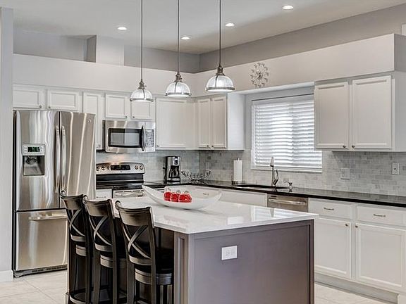 2nd image of 1748 Oak Pond Ct