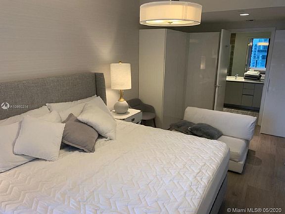 5th image of 1010 Brickell Ave Unit 3409