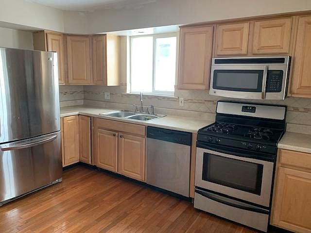 1st image of 88 Mount Prospect Ave Floor 2