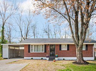 11212 Blue Lick Rd, Louisville, KY 40229