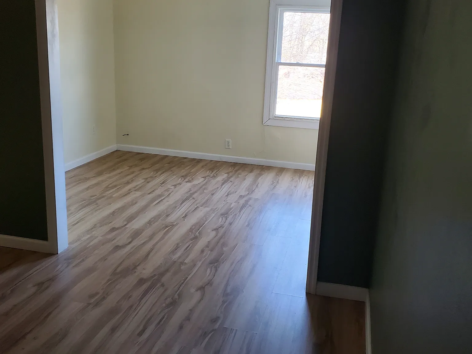 1 bed, 800 sqft, $825 — Photo 3