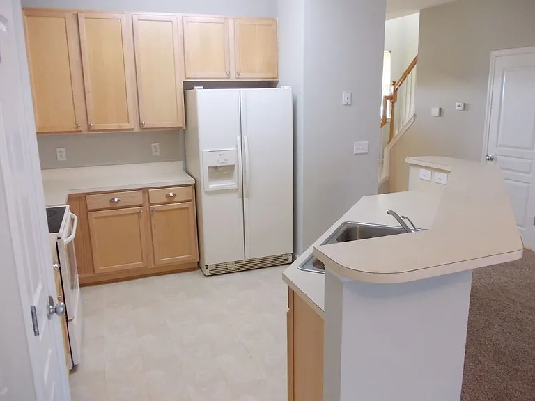 8488 Chaceview Ct — Photo 9