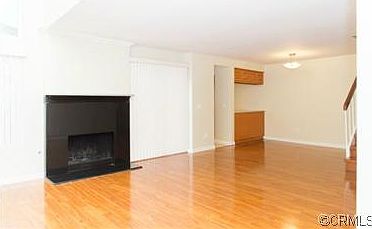 2nd image of 925 Lombard Ct